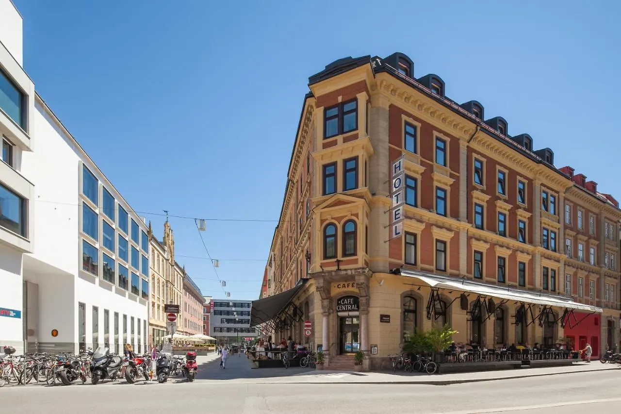 Hotel Central contacts